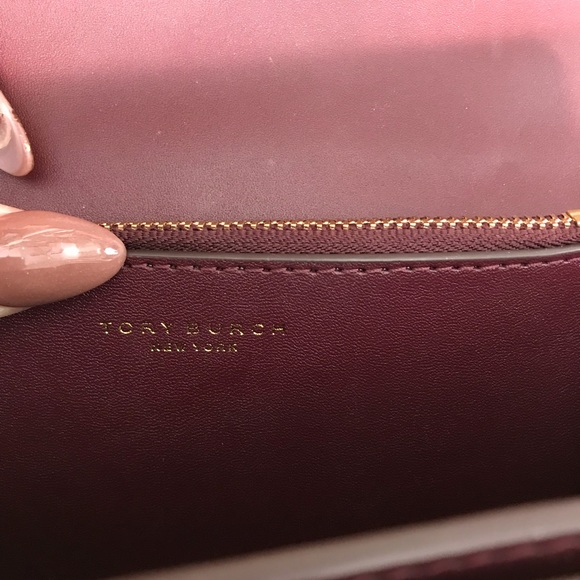 SOLD LIMITED Tory Burch Eleanor Snakeskin Crossbody Camera Bag - Picture 15 of 17